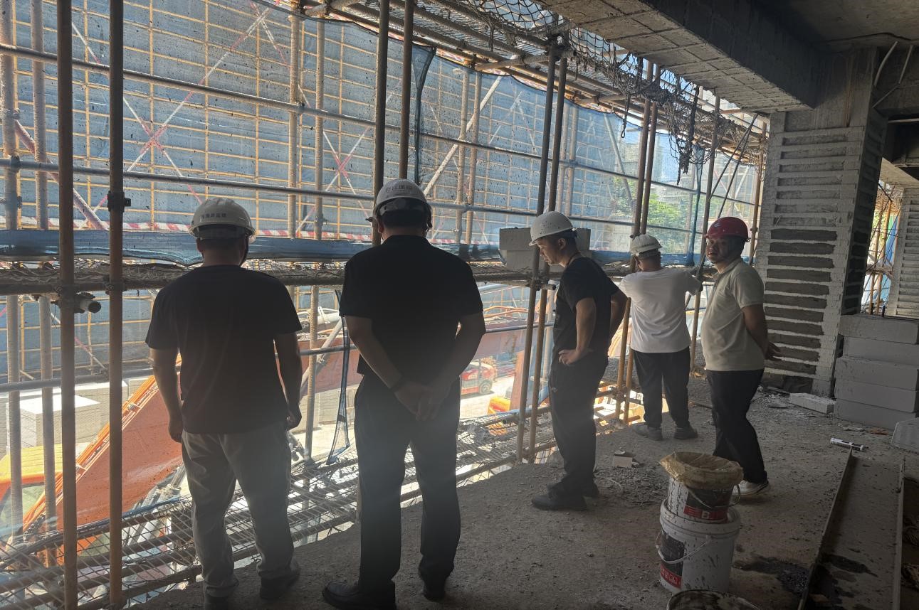 03.jpg