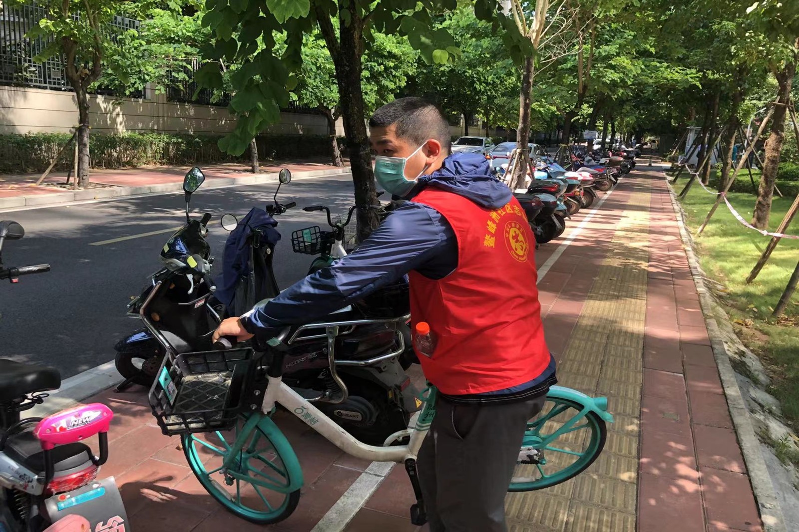 微信图片_20220816105553_副本.jpg
